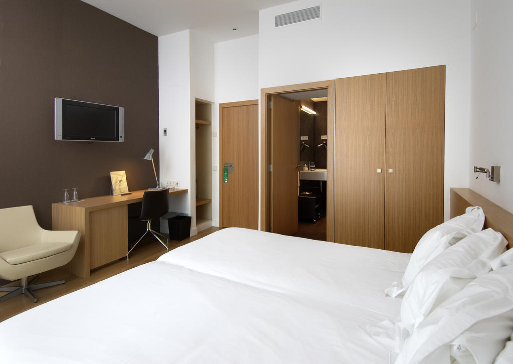 Hotel Montecarlo - Barcelona, Barcelona